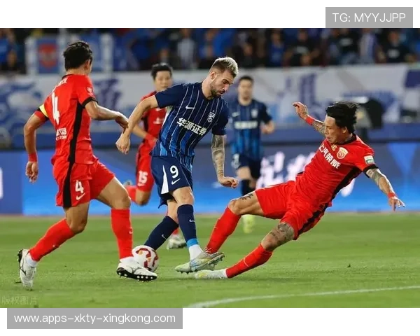 武汉三镇反击效率惊人,一次推进差点终结比赛 武汉三镇反击效率惊人,一次推进差点终结比赛